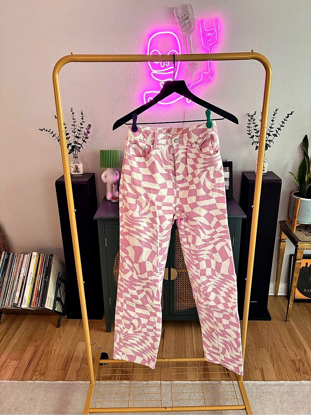 PacSun Women’s Geometric 90’s Work Pants Pink & White Waist 27 Like New